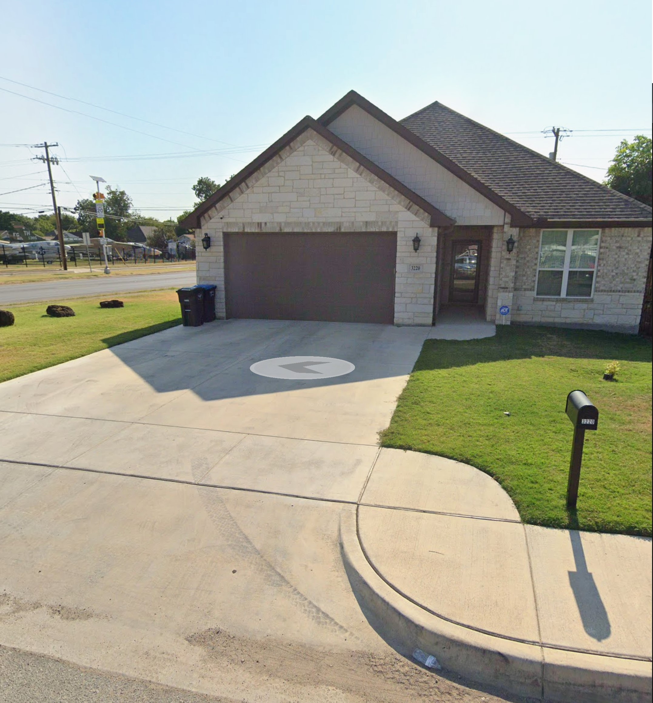 Driveway near by Fort Worth Aviation Museum, DFW Airport