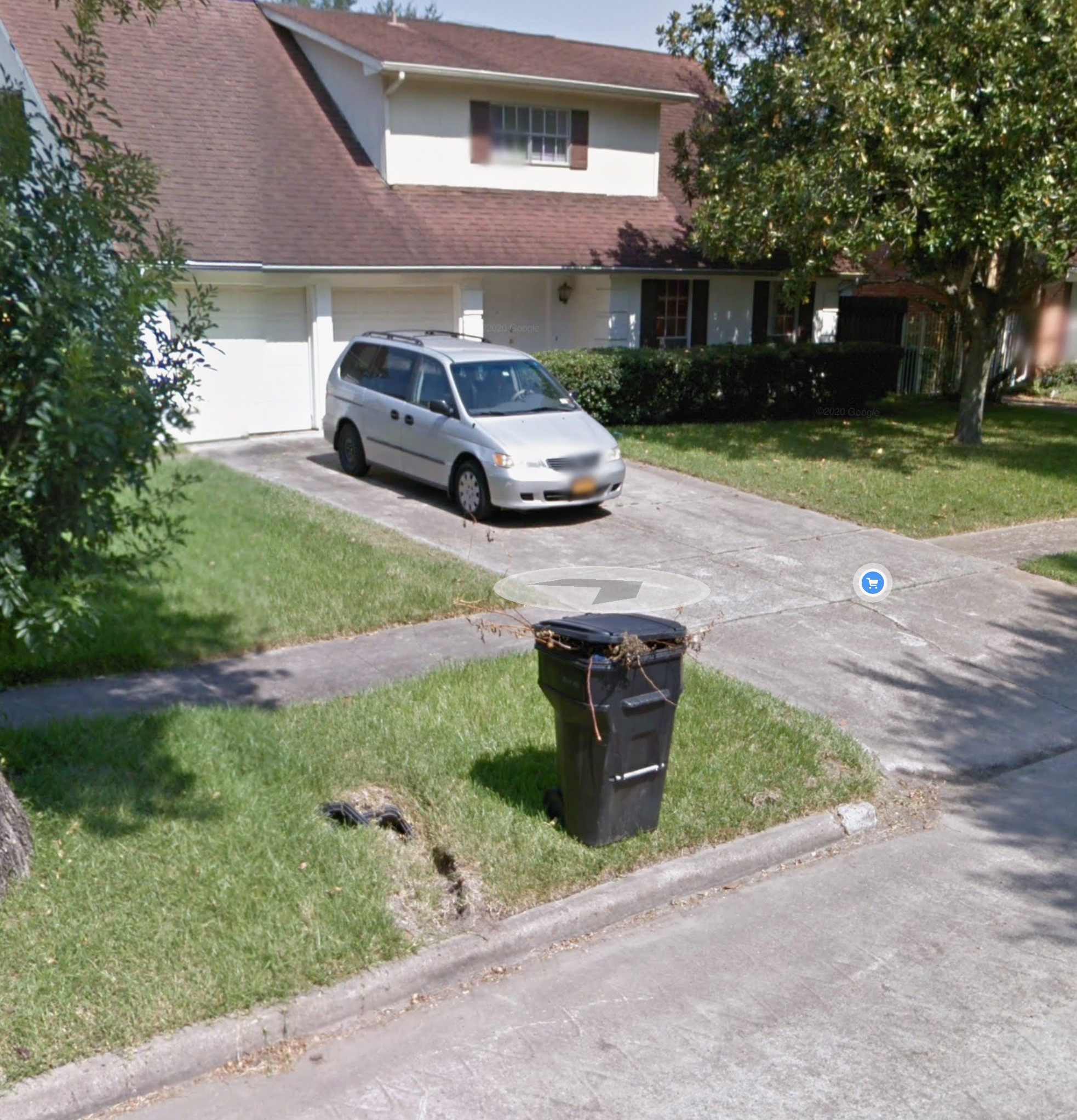 Driveway next to Houston Chinatown